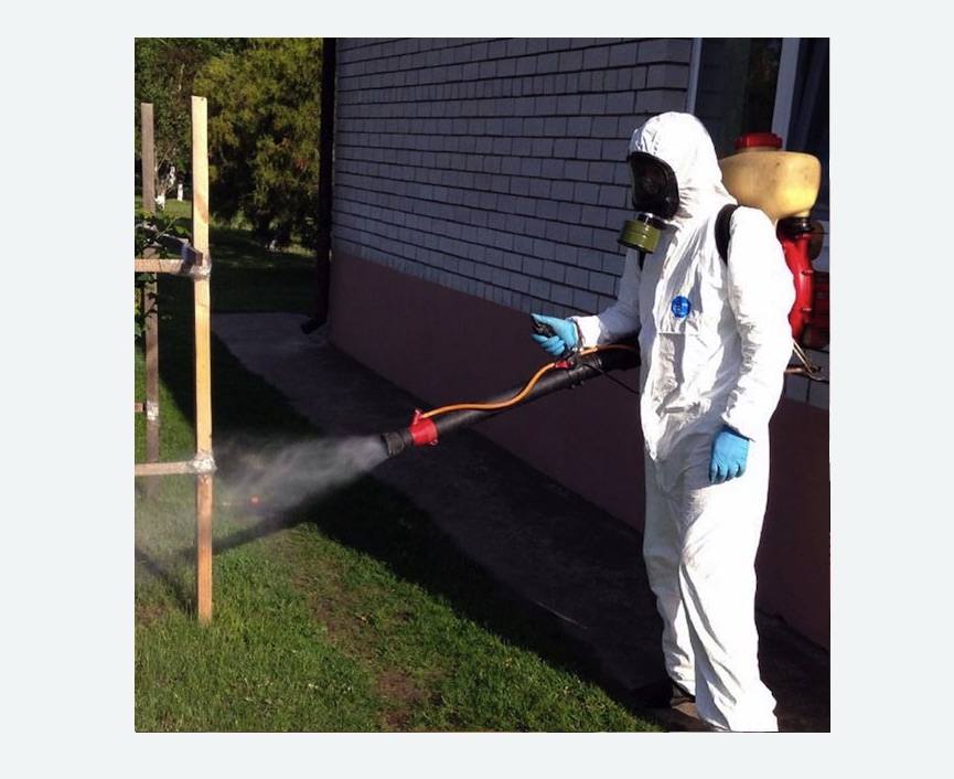 травля клещей на участке в Ясногорске